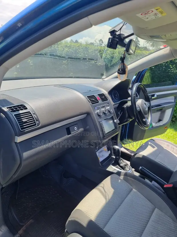 Volkswagen Touran 2015 Bluu - 1