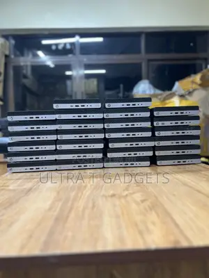 HP EliteDesk 800 G3 Mini PC - Core i7, 8GB RAM, 256GB SSD