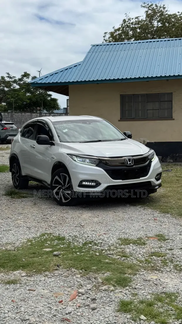 Honda Vezel 2019 Pearl RS - 1