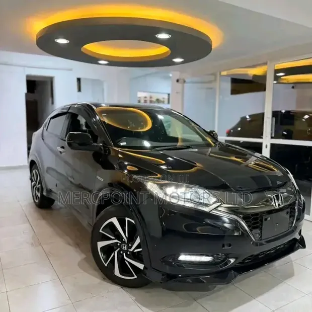 Honda Vezel 1.5 2WD 2019 Matt Black - 1
