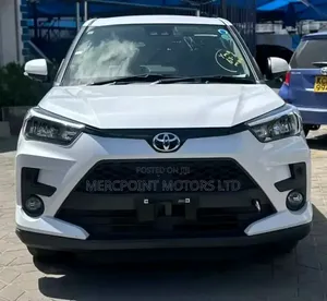 Toyota Raize 1.0 AWD 2020 Nyeupe