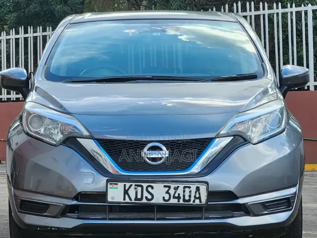 Nissan Note e-Power 2017 Gray - 1