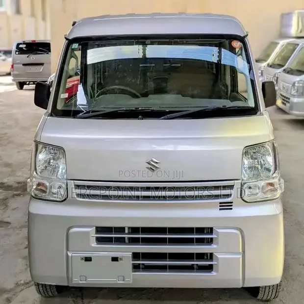 Suzuki Every 2019 White - 1