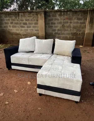 5 Seater Sectional Sofa - Cream & Black