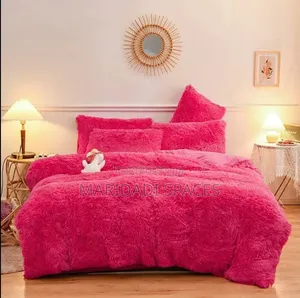 Fluffy Duvet Set - Chenye Joto na Kinachopumua