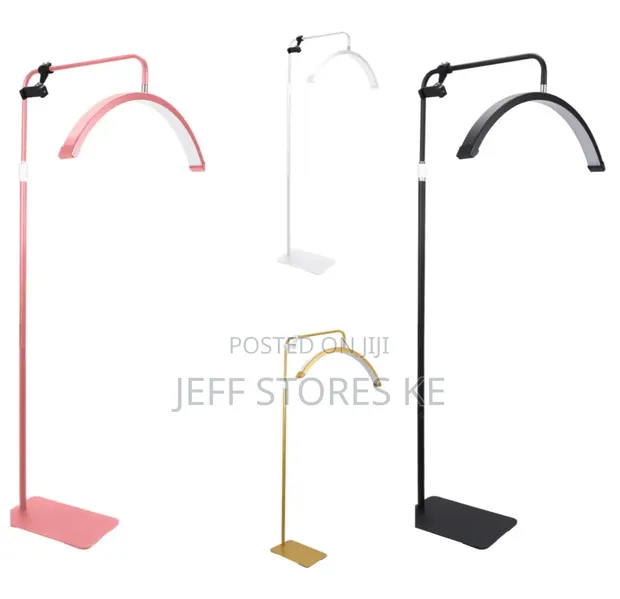 Adjustable LED Moonlight for Beauty & TikTok - 1