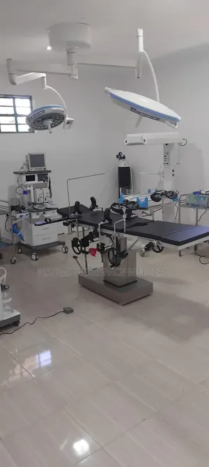 Durable Hydraulic Operating Table - Medical Grade