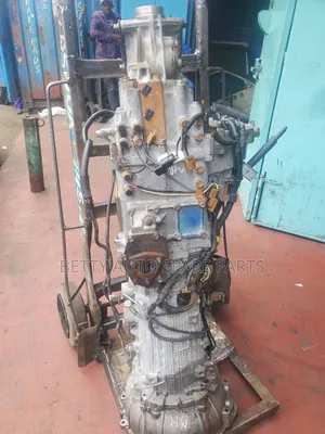 Mitsubishi Pajero 4M40 Gearbox