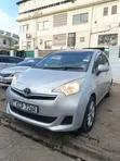 Toyota Ractis 2010 - 5