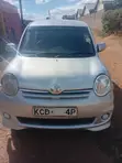 Toyota Sienta 2008 Kijivu - 2