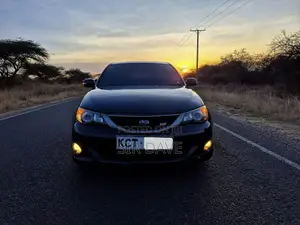Subaru Impreza 2.0i Hatchback 2012 Nyeusi