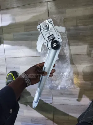 Kivunja Dirisha cha Mwongozo Kipya kwa Toyota Land Cruiser FJ75