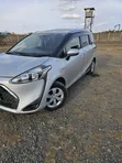 Toyota Sienta 1.5 Hybrid FWD 2019 Silver - 5