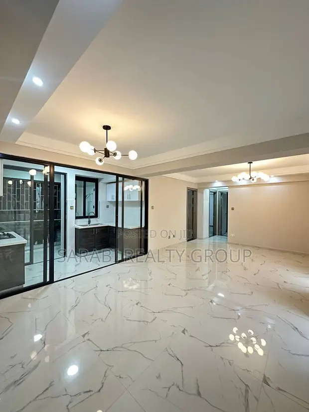 4 Bedroom Apartment for Rent in Hurlingham - 1