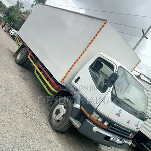 Mitsubishi Fighter Rigid Truck (2009)
