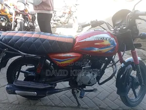 Bajaj Boxer 2023 Red