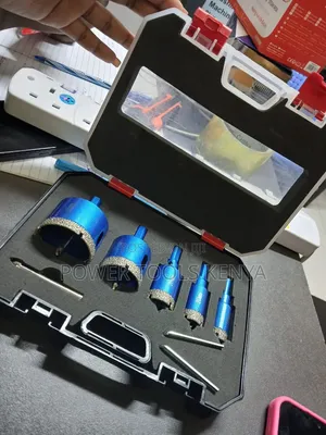 Seti ya Vipande 8 vya Hole Saw na Drill Bit Zilizopakwa Bluu ya Diamond