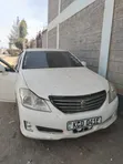 Toyota Crown 2009 Nyeupe - 2