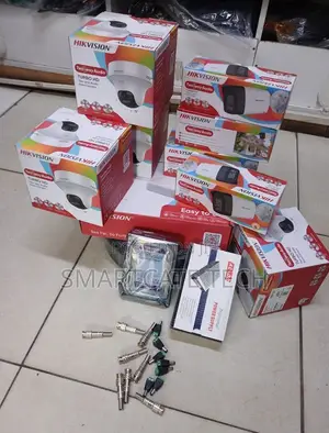 Hikvision mfumo wa kamera 8 - 4 Dome + 4 Bullet + Sauti ya pande mbili