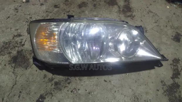 Ex-Japan Toyota Vista Headlight - 1