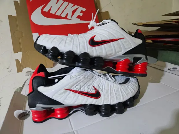 Nike Shox Sneakers - 1
