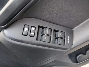 Toyota Land Cruiser Prado 2019 VXL Silver