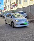 Toyota IST 2005 Executive - 1