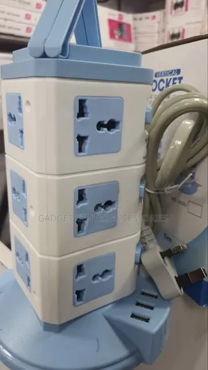 Universal Extension Cord with 12 Sockets & 3 USB Ports, 3m Cable