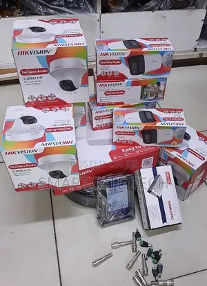 Hikvision 8 Camera CCTV Kit - Full Color, Audio Siren