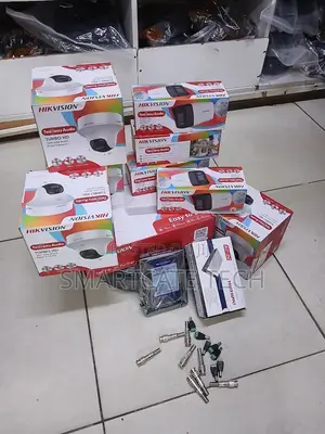 Hikvision 8CH Smart CCTV System | Rangi Kamili, Sauti ya Njia Mbili, Siren