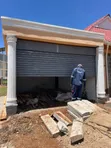 Mlango wa Roller Shutter wa Garage wa Premium Uliochongwa - 2