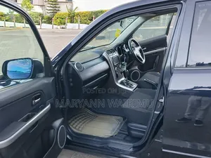 Suzuki Escudo 2010 Black