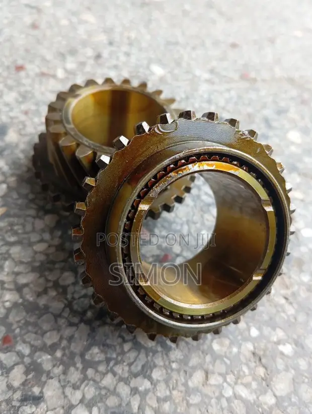 Nissan E24 TD27 5th Gear Mainshaft - 1