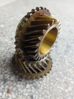 Nissan E24 TD27 5th Gear Mainshaft