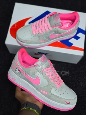 Nike Air Force 1 Hello Kitty Sneakers