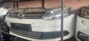 VW Jetta 2015 Nosecut