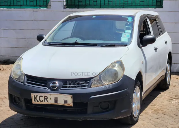 Nissan Advan 2013 White - 1