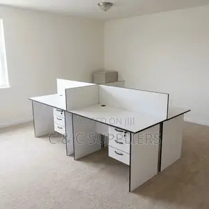 White 4-Way Local Workstation