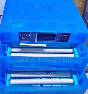 New Arrival 128 Egg Incubator - Premier Commercial