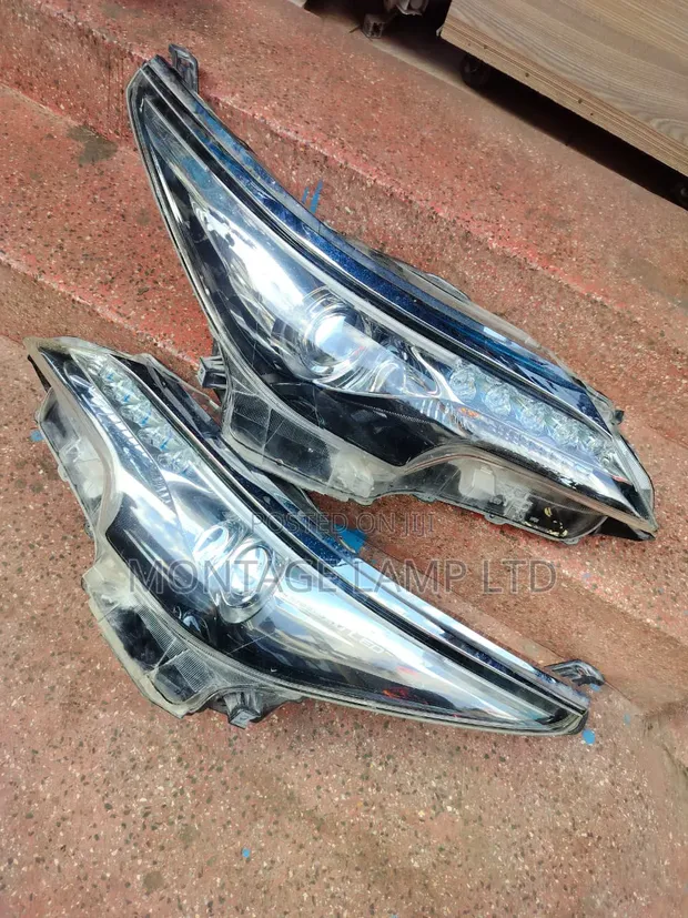 Toyota Fortuner 2018 Headlight (Japan Original) - 1