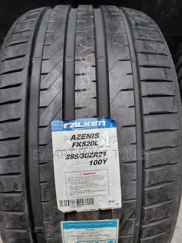 285/30ZR21 Falken Azenis FK520 Tires - 1