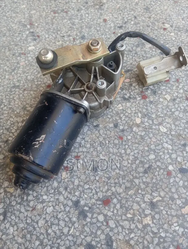 Wiper Motor for Nissan E24 TD27 QD32 - 1