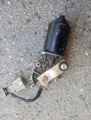 Wiper Motor for Nissan E24 TD27 QD32