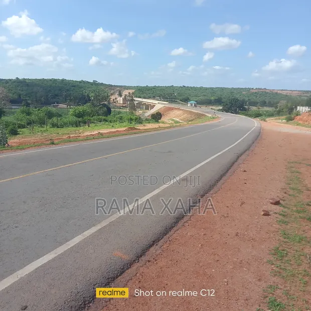 100 Acres Land for Sale in Baricho - 1