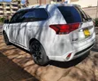 Mitsubishi Outlander 2018 Hybrid - 3