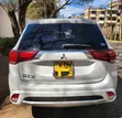 Mitsubishi Outlander 2018 Hybrid - 4