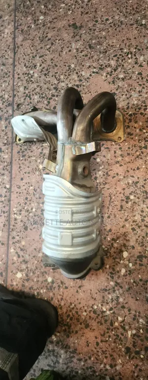 Toyota Vanguard Muffler Kamili (Catalytic Converter)