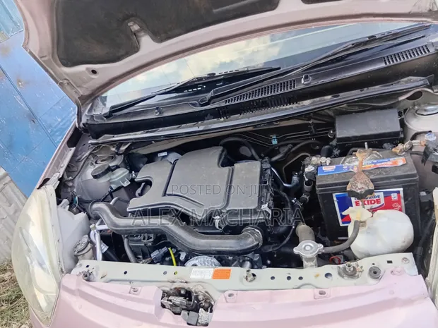 Toyota Passo 1.0 AWD 2015 Pink - 1