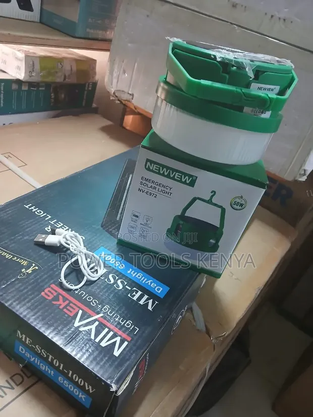 NEWVEW 50W Emergency Solar Light - 1