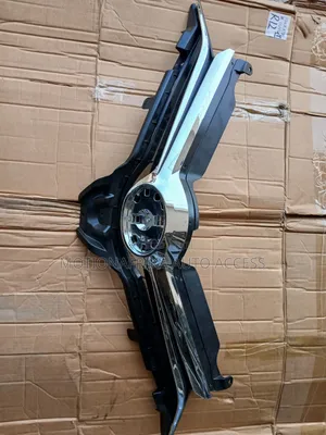 Toyota Auris Front Grille (2015-2018)